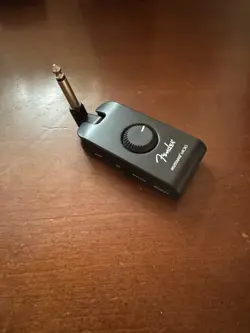 FENDER MUSTANG MICRO GUITAR AMPLIFIER