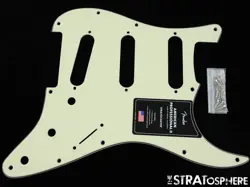FENDER AMERICAN PROFESSIONAL II STRATOCASTER STRAT PICKGUARD, MINT GREEN USA