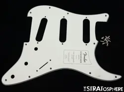 FENDER STANDARD STRATOCASTER STRAT WHITE PICKGUARD, 3 PLY