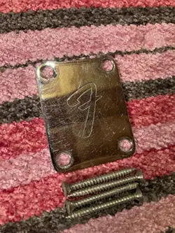 STRATOCASTER TELE BASS