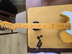 FENDER AMERICAN VINTAGE II 1951 TELECASTER 6-STRING GUITAR BUTTERSCOTCH BLONDE