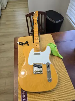 TELECASTER 6-STRING GUITAR