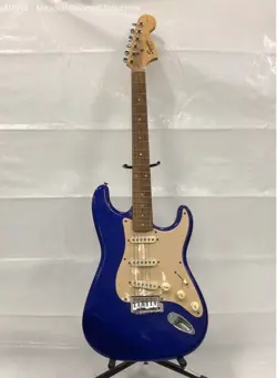 BLUE FENDER ELECTRIC GUITAR - SQUIER