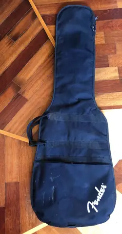 OLDER FENDER JAZZ/PRECISION ELECTRIC BASS GUITAR GIG BAG CASE