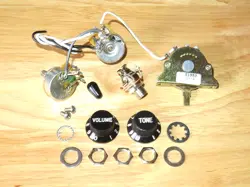 FENDER 2001 USA BLACK STRATOCASTER ELECTRONIC CONTROL POTS HARNESS