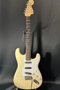 FENDER FENDER RITCHIE BLACKMORE STRATOCASTER