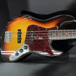 FENDER MIJ TRADITIONAL 60S JAZZ BASS, U-SHAPE MAPLE NECK, USED, CLEAN