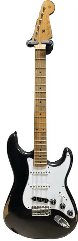 WORN STRATOCASTER 50S