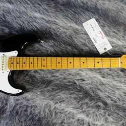 FENDER AMERICAN VINTAGE II 1957 STRATOCASTER BLACK