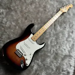FENDER PLAYER STRAT MN ELECTRIC GUITAR USED FREE SHIPPING FROM JAPAN 0301100