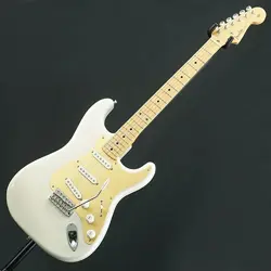 FENDER ELECTRIC GUITAR USED GOOD CONDITION FREE SHIPPING FROM JAPAN 0301119