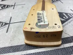 2021 FENDER USA AMERICAN DELUXE STRATOCASTER ELECTRIC GUITAR MAPLE NECK