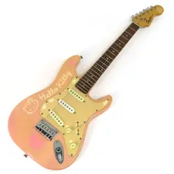 SQUIER BY FENDER HELLO KITTY MINI STRATOCASTER ELECTRIC GUITAR PINK USED