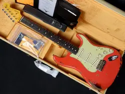 FENDER CUSTOM SHOP MICHAEL LANDAU 1963 STRATOCASTER RELIC FIESTA RED