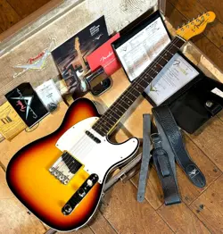 FENDER CUSTOM SHOP 1959 TELECASTER NOS CHOCOLATE 3-COLOR SUNBURST USED