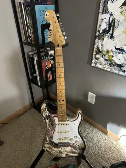 STRATOCASTER CUSTOM GRAFFITI