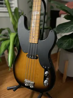 FENDER STING PRECISION