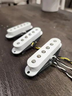 FENDER STANDARD STRATOCASTER PICKUPS MIM