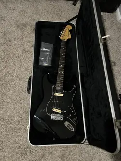 1983/84 FENDER