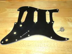 FENDER 1977 BLACK 4 PLY STRATOCASTER PICKGUARD