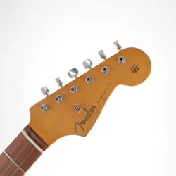 ROADWORN 60'S STRATOCASTER