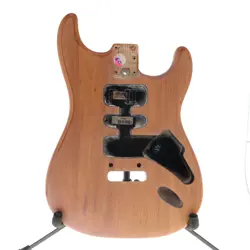 FENDER AMERICAN PRO II STRATOCASTER BODY ROASTED PINE WITH BASECOAT