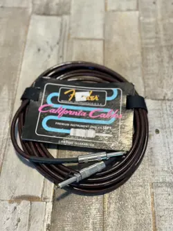 FENDER CALIFORNIA CABLES GUITAR CABLE / CORD - 18 FOOT CANDY APPLE RED