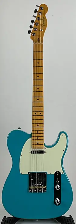 FENDER AMERICAN PRO II TELECASTER ELECTRIC SOLIDBODY GUITAR, MIAMI BLUE