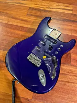 GEN. FENDER MIDNIGHT BLUE PURPLE STANDARD STRAT STRATOCASTER ALDER BODY BRIDGE