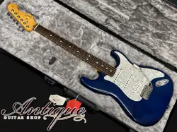 TRANSPARENT SIGNATURE PU