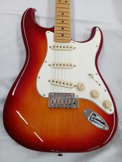 FENDER PLAYER II STRATOCASTER USED ASH BODY MAPLE NECK/FINGERBOARD W/SOFT CASE