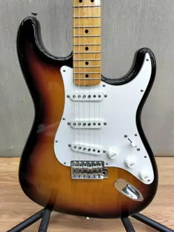 FENDER JAPAN 68-TX USED ALDER BODY MAPLE NECK MAPLE FINGERBOARD W/GIG CASE
