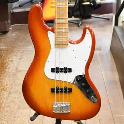 FENDER JB75