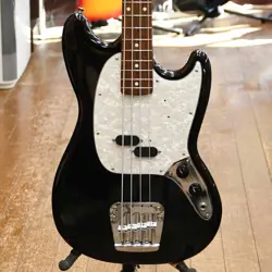 SECONDHAND  FENDER JAPAN   MB98
