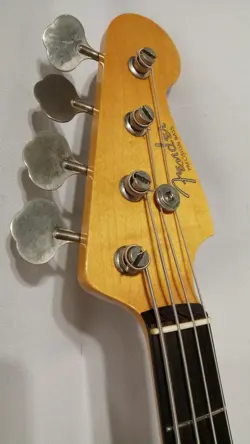 ELECTRIC BASS EXCLUSIVE