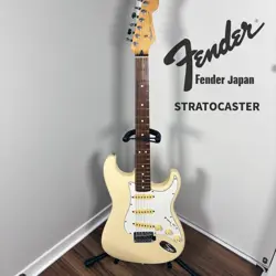 FENDERJAPAN STRATOCASTER FENDER