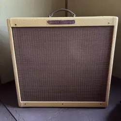 FENDER BASSMAN AMP