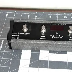 FENDER MS4 MUSTANG 4-BUTTON FOOTSWITCH FOR MUSTANG SERIES AMPS