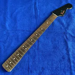 FENDER STRATO GUITAR