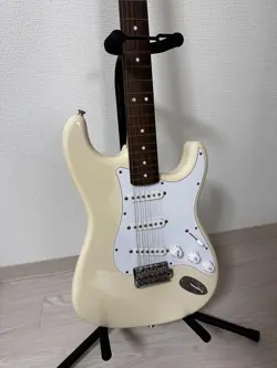 FENDER STRATOCASTER ST-STD