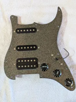 SQUIER LOADED PICKGUARD