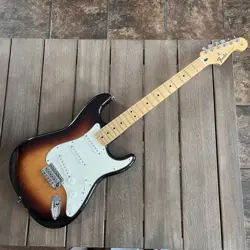 FENDER STRATOCASTER SUNBURST MEXICAN STANDARD 2016