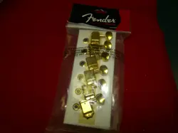 FENDER  LOCKING GUITAR TUNERS - GOLD