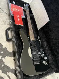 MORELLO STRATOCASTER OPEN