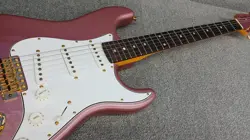 STRATOCASTER 274682