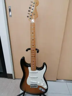 FENDER ST57V