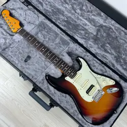 FENDER AMERICAN ULTRA STRATOCASTER HSS ROSEWOOD ULTRABURST - USED