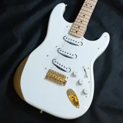 KEN STRATOCASTER SIGNATURE