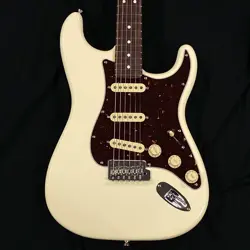 FENDER AMERICAN PROFESSIONAL II STRATOCASTER OLYMPIC WHITE ROSEWOOD NEW