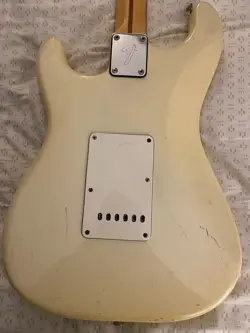 STRATOCASTER THREE